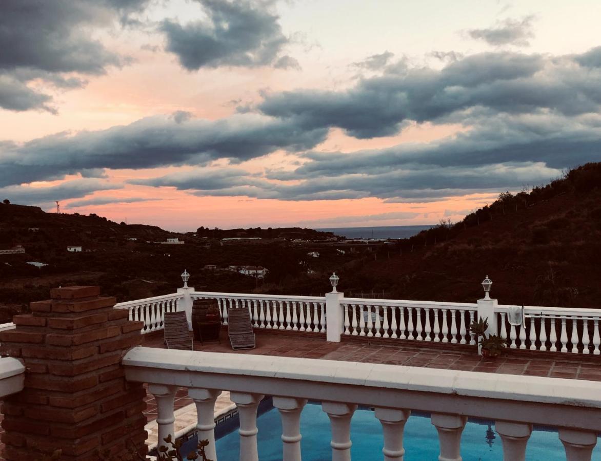 Villa Sunshine Countryside Resort Frigiliana Extérieur photo