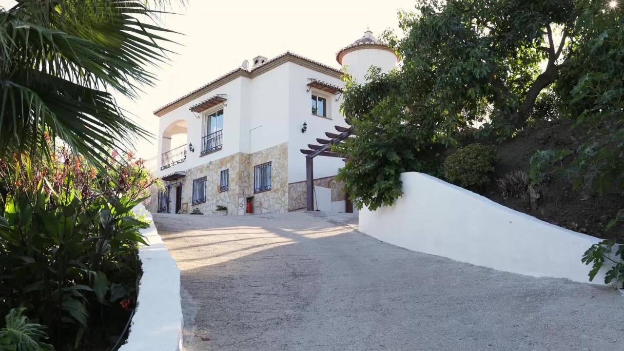 Villa Sunshine Countryside Resort Frigiliana Extérieur photo